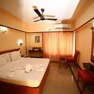 3* Hotel Mayura Residency